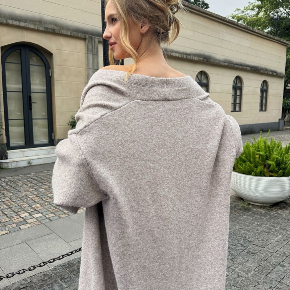 Commense Beige Knit Cardigan Set - Picture 3 of 9